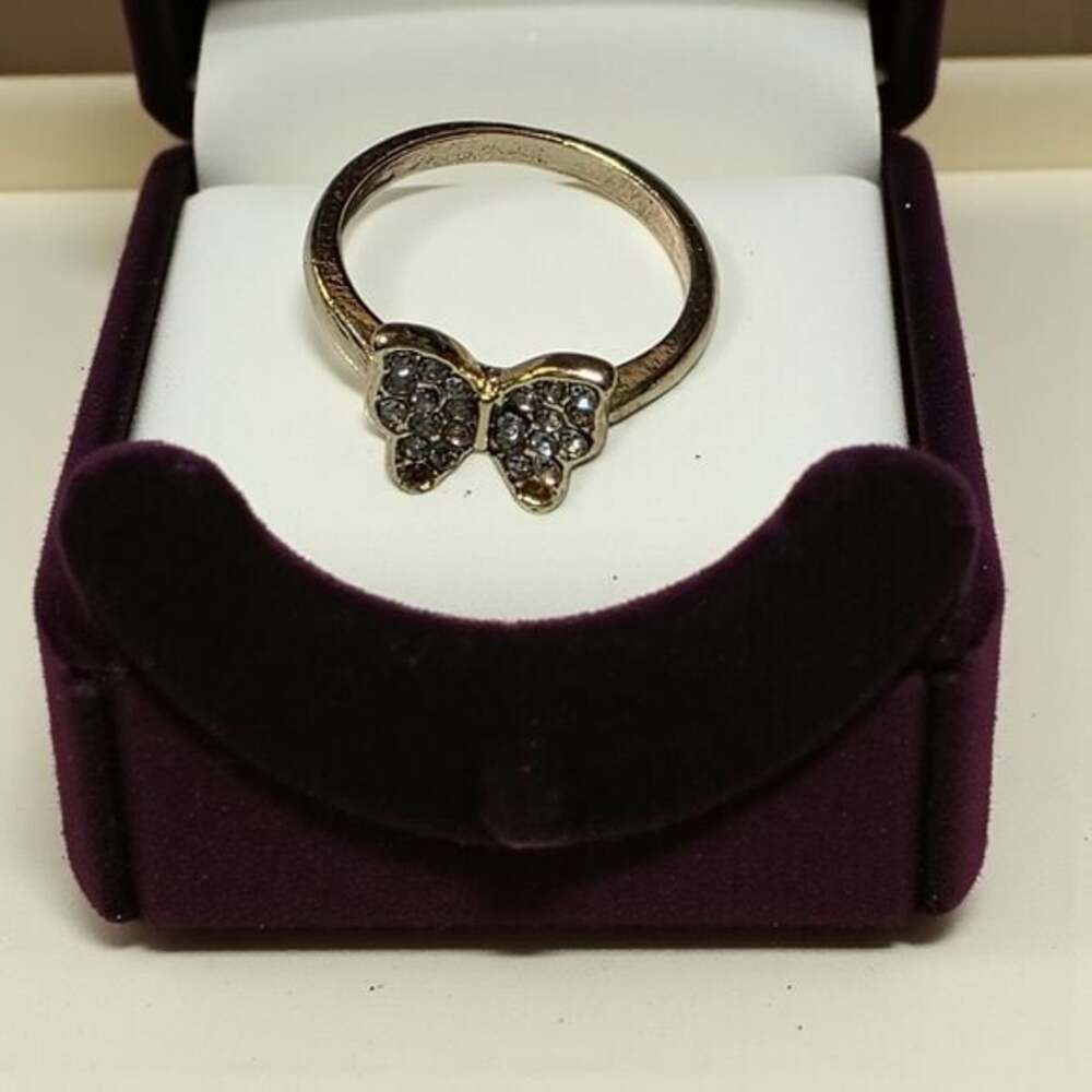 Gold Butterfly Ring